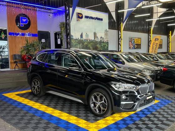 BMW X1 2.0 16V TURBO ACTIVEFLEX SDRIVE20I 4P AUTOMÁTICO BMW X1 2.0 16V TURBO ACTIVEFLEX SDRIVE20I 4P AUTOMÁTICO